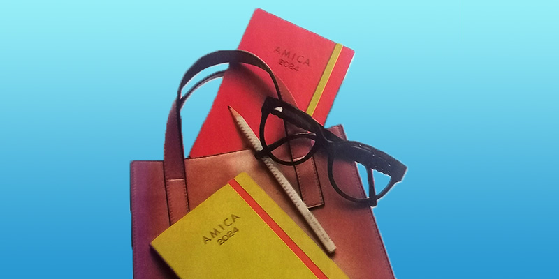 rivista Amica con agenda astrologica 2024